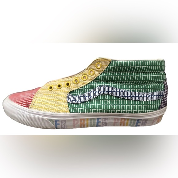 VANS Sk8-Mid Pride Skate Shoes Multi True Rainbow Mens Size 12 - Picture 2 of 8